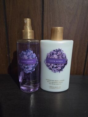 Victoria's Secret Love Spell Lotion & Fragrance Mist